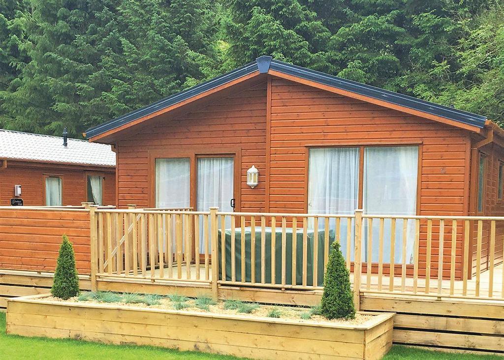 Glendevon Country Park Hotel Perth Exterior photo